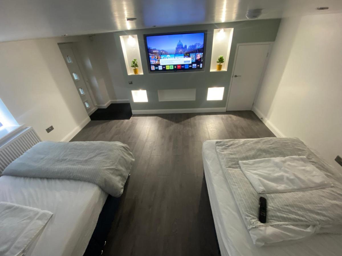 Entire Luxury House Elland Exterior foto